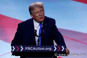 Trump Denies Wrongdoing After Report He Wrote To-Do Lists on Classified Documents