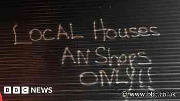 Belfast: Racist attacks to force Syrian businessman to move shop