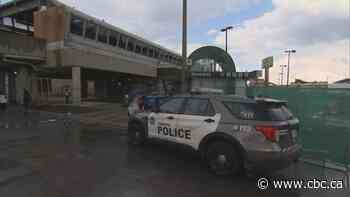Shooting at Kennedy station injures teen boy, halts subway and bus service for nearly 3 hours