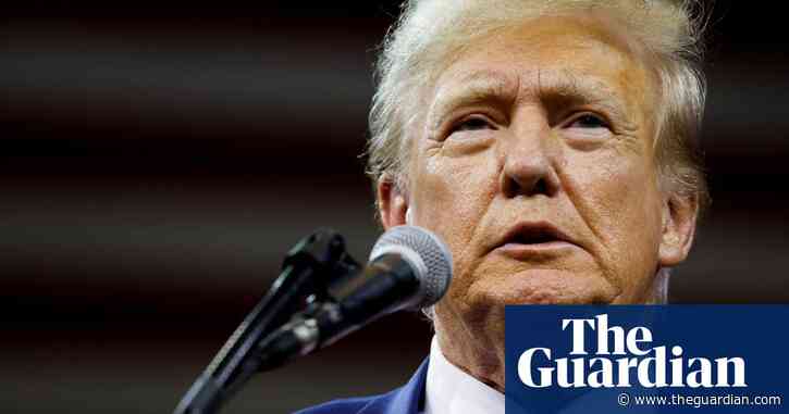 Twitter gave at least 32 of Trump’s private messages to special counsel