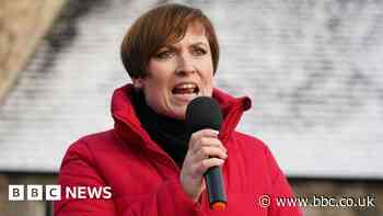 Union leader warns of same mistakes in school dispute