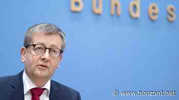 Burkhard Blienert: Suchtbeauftragter fordert härtere Beschränkungen bei Alkoholwerbung