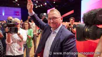 Frank Werneke erneut zum Verdi-Chef gewählt