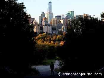 Edmonton weather: Air quality alert lifted, chance of rain overnight