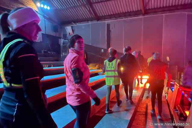 Organisatoren bereiden zich voor op feesteditie van Heist Loopt Warm in december: “Elk jaar proberen we met iets nieuw op de propper te komen”