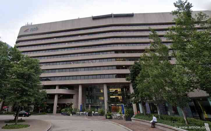 JBG Smith wants fewer restrictions on signage for two Crystal City offices, but some balked at the idea