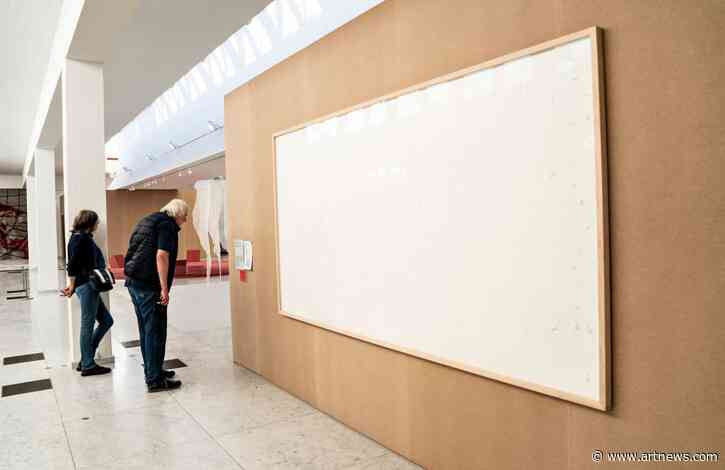 Artist Ordered to Repay Museum After Submitting Empty Frames Instead of Commissioned Work