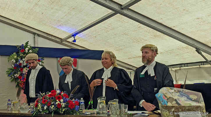 A 900-year-old tradition: Dunmow Flitch Trials to allow same-sex couples to take home the bacon