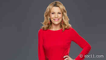 'Wheel of Fortune' co-host Vanna White extends contract for 2 additional years