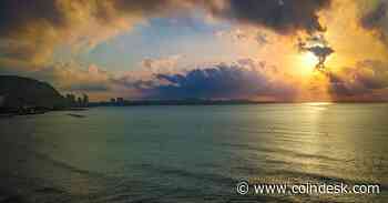 Bitcoin Hangs on Just Above $27K Ahead of Fed Rate Decision