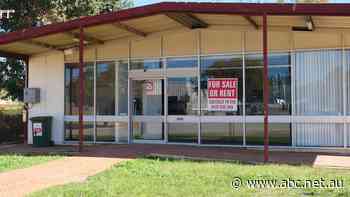 Live: Qantas CEO ordered into mediation with Transport Workers' Union, Senate inquiry into bank closures, ASX down