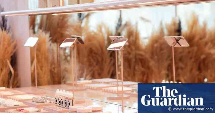 The complicated rise and fall of Glossier: ‘There were missteps and there were successes’