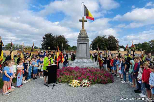 Inwoners herdenken bevrijding met een woordje van leerlingen