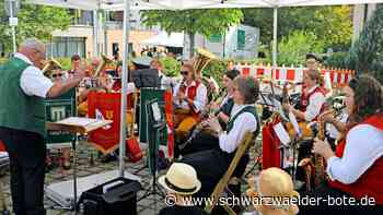 Ebhauser feiern gemeinsam: Vereins-Hocketse stärkt Miteinander