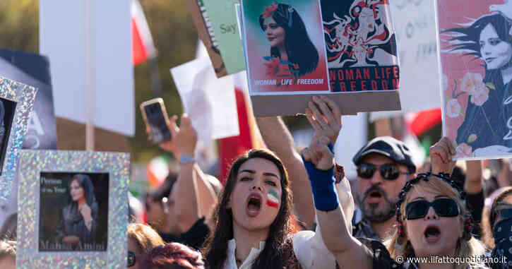 Mahsa Amini e le donne iraniane proposte per il Premio Sacharov 2023, ma la Lega punta su Musk