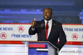 NC's Burr backs SC's Scott in 2024 presidential race