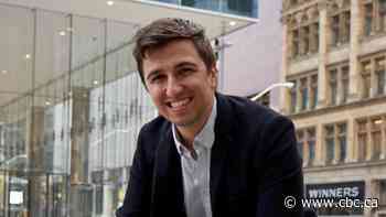 Why Icelandic TikTok has dubbed this guy 'the smartest man in Canada'