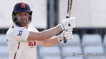 County Championship: Matt Critchley's 99 helps lead Essex to hefty total against Hampshire
