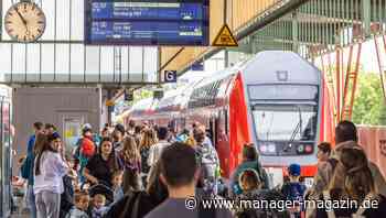 Mehr Menschen fahren mit Bus und Bahn