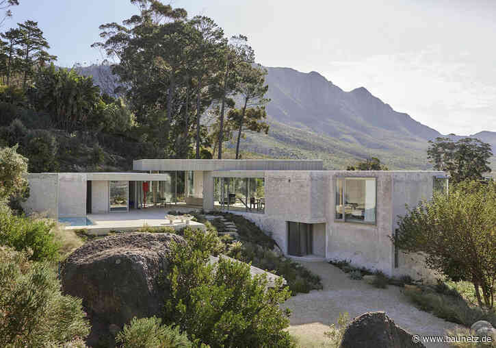 Purismus und Drama
 - Wohnhaus von Chris van Niekerk bei Kapstadt