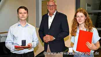 Nagolder Ehrennadel: Sprachtalent und erfolgreicher Schütze