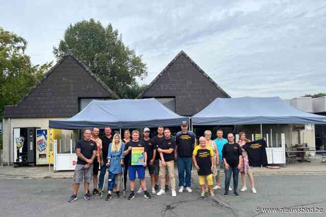 Brandstichting treft café ‘t Kantientje, maar dertigtal vrijwilligers organiseren nu benefiet voor heropbouw: “Veel mensen wilden iets doen”