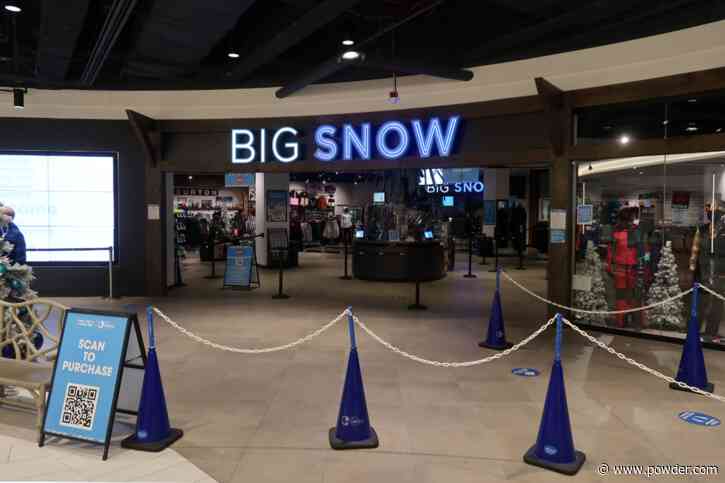 Continent's Only Indoor Ski Resort Re-Opening Mogul Run