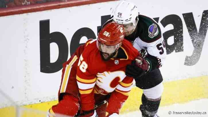 Defenceman Oliver Kylington to miss start of Flames’ training camp due