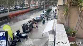 Monteverde è senz'acqua: si rompe tubatura e un fiume invade le strade