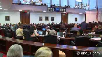 NC Senate lawmakers debate, vote on state budget that lowers income tax | LIVE