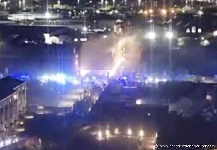 Firefighters probe cause of Leeds modular scheme blaze