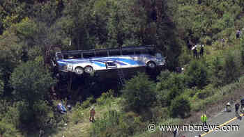 Two dead, over 40 injured in rollover crash of bus carrying students in New York