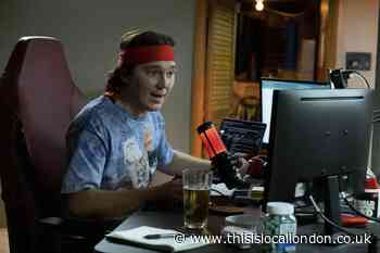 Dumb Money film review starring Paul Dano and Seth Rogen