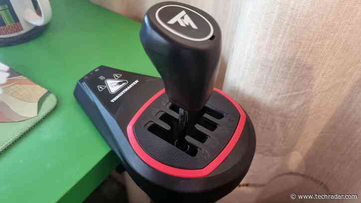 Thrustmaster TH8S shifter review - a fun addition to your racing wheel setup