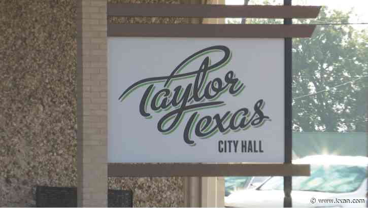 Taylor residents try to stop pay increase for city council members
