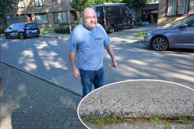 “Wie zijn Evy en Rudy?”: nieuwsgierige archivaris zoekt duo dat mysterieuze boodschap graveerde op wegdek