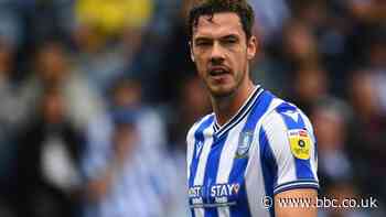 Ben Heneghan: Fleetwood Town sign former Sheff Wed defender for free