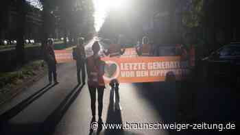 Straßenblockaden in Berlin - Polizei greift schnell ein