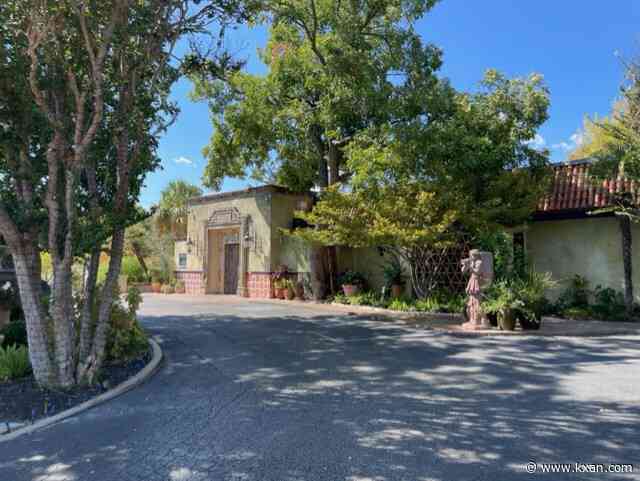 How an Austin restaurant waters daily, without breaking water restrictions