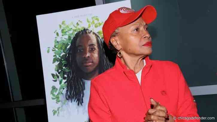 Family Of Kendrick Johnson, Teen Found Dead In Gym Mat, Files $1B Lawsuit