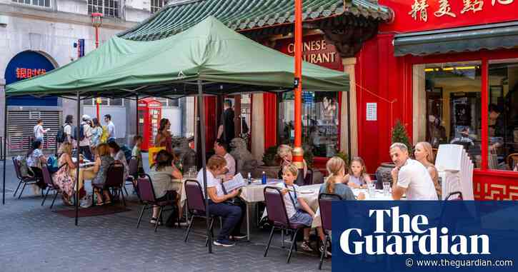 UK recession risk grows as higher interest rates weigh on firms