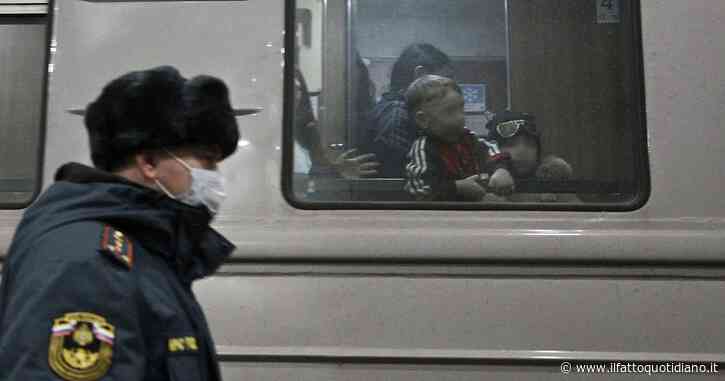 Rimpatrio forzato degli orfani in Ucraina, la tutrice è indagata a Catania per estorsione: avrebbe chiesto soldi alle famiglie italiane per l’arrivo o l’adozione dei ragazzi