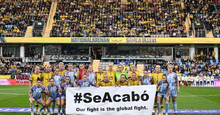 Solidarität mit Spanierinnen vor Nations-League-Spiel