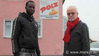 An der Grenze - Asylhelfer schlagen Alarm: Betreuung der Geflüchteten sei ehrenamtlich „kaum mehr zu leisten“