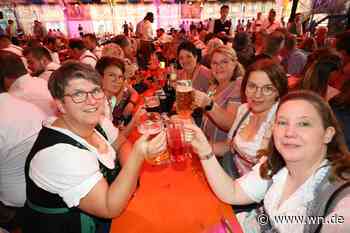 O'zapft is! Münsteraner Oktoberfest hat begonnen