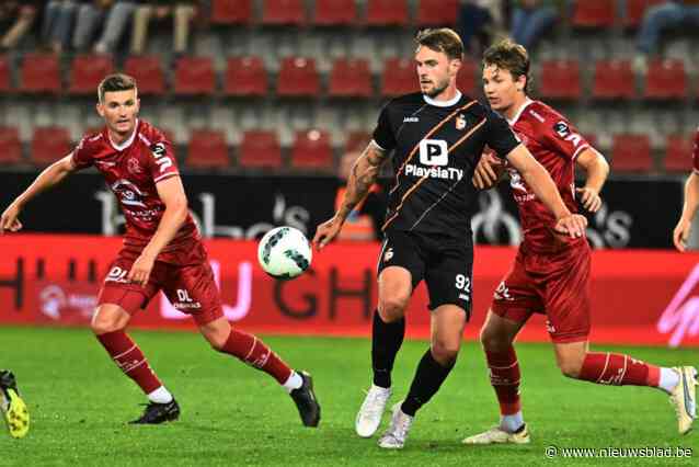 Goed voetballend Deinze moet na goal van Lennart Mertens alsnog de wet van de sterkste ondergaan in derby tegen Zulte Waregem