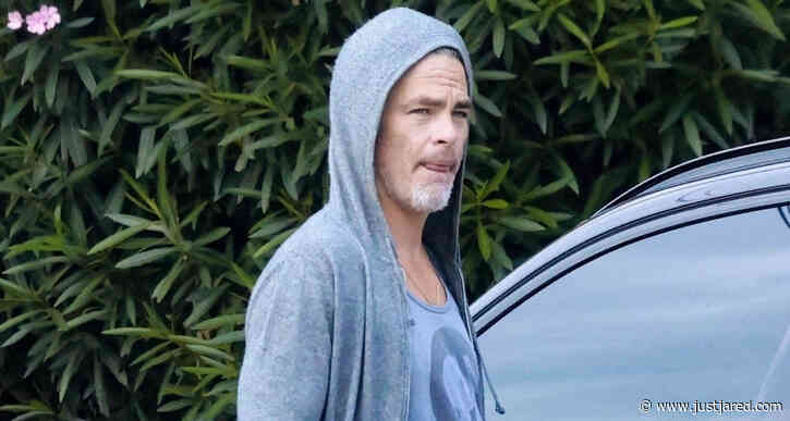 Chris Pine is Back in Los Angeles After Vacation in Italy