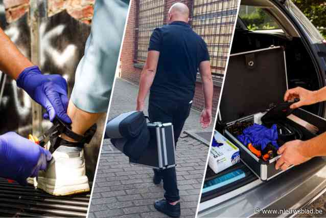 Adam plaatst enkelbanden bij gedetineerden: “Ik ben altijd alert, de sfeer kan snel omslaan”