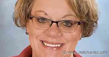 Dist. 158 board member resigns because she's moving to Florida