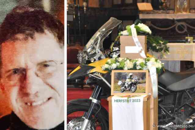 Emotioneel afscheid van fervente Hartrijder en parcoursbouwer van Herfstrit: “Je rijdt verder in ons hart”